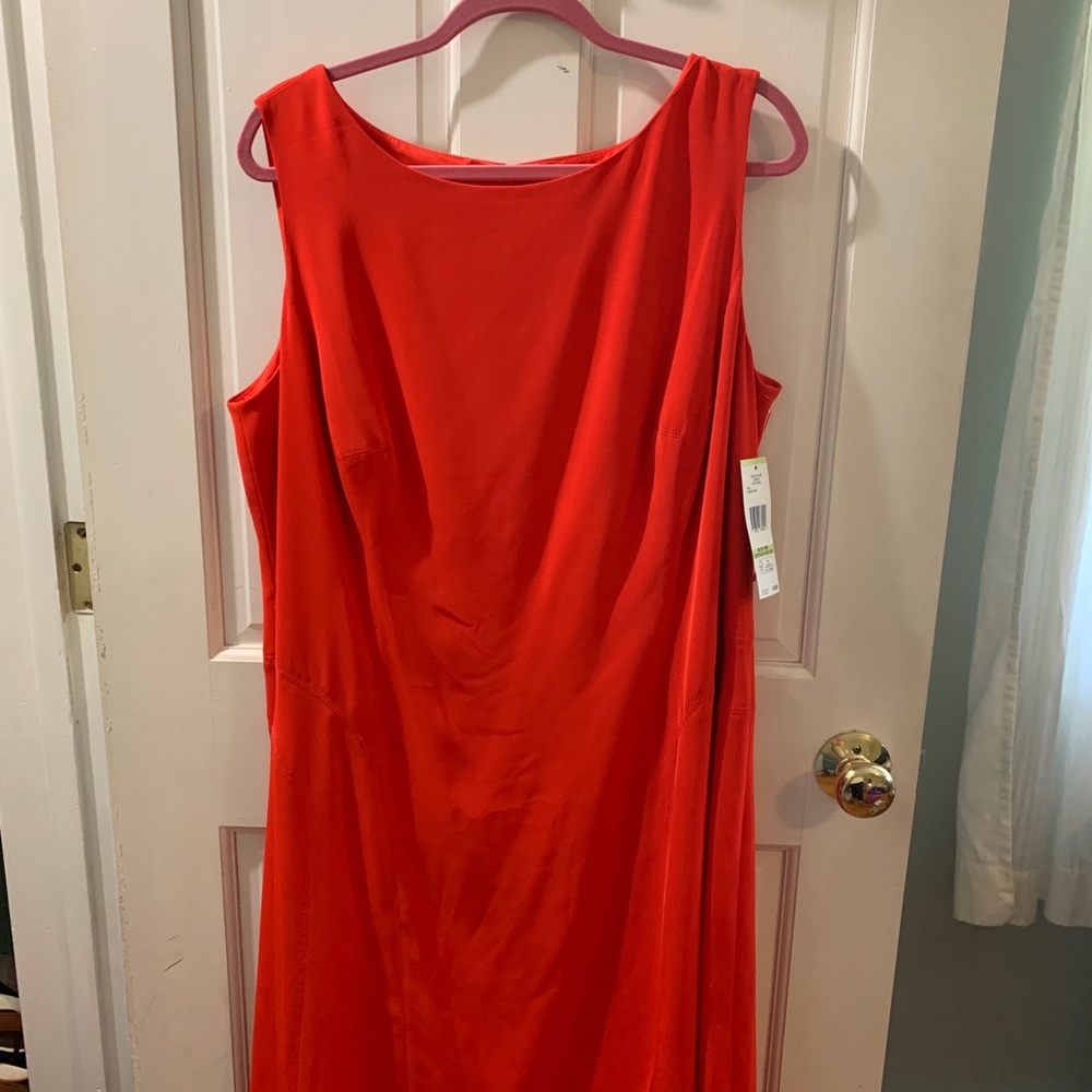 Tomato red, shift-style dress. 18W